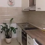 Apartament Lili *