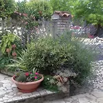 Lili Apartament *